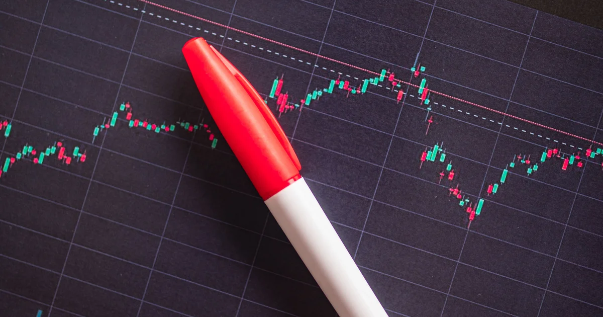 Dividend Yield Explained: What It Is, What's Good, and the Traps