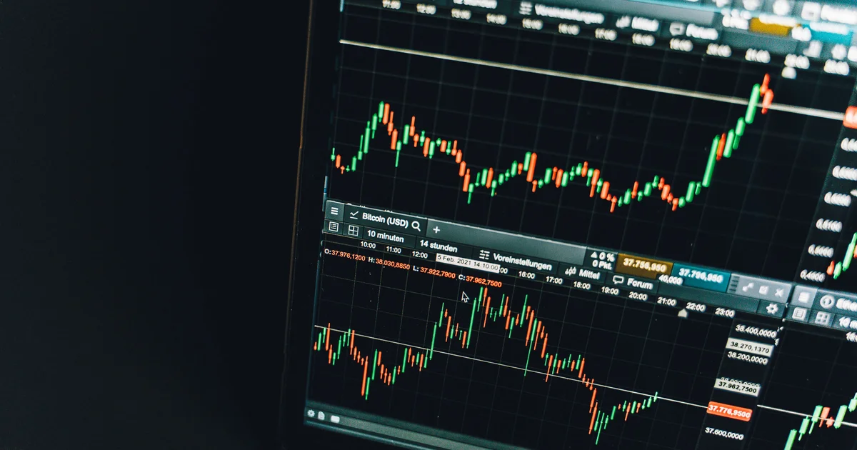 High Dividend Stocks: Best High-Yield Picks and the Risks