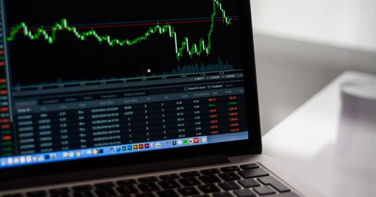 SCHD Dividend Yield: Current Rate, History, and How It Compares